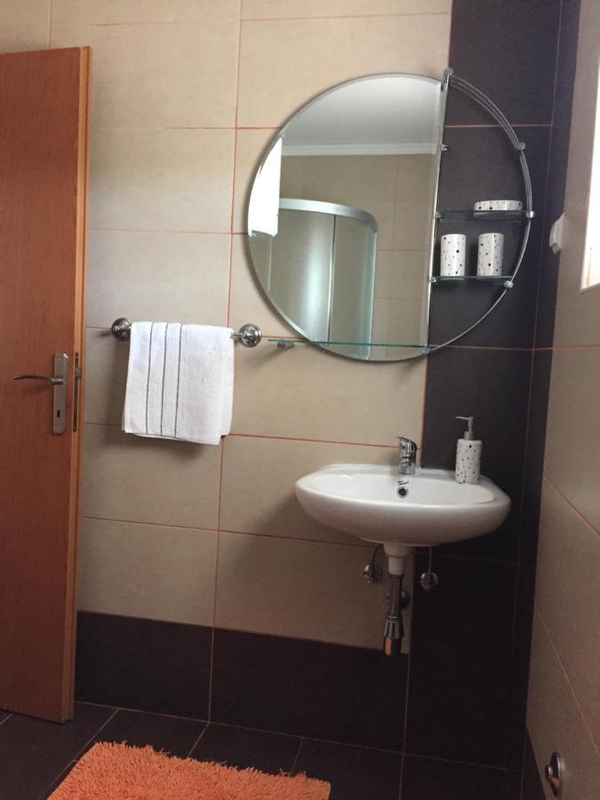 Apartments Kukuruzovic Vrh  Екстериор снимка